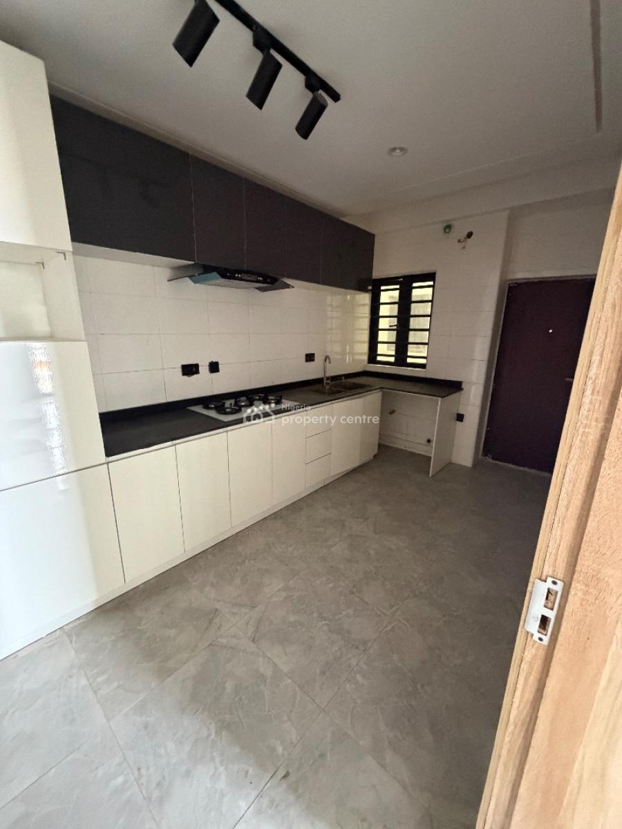 Fully Serviced Brand New 2 Bedroom with Gym, Ologolo, Lekki, Lagos, Flat / Apartment for Rent