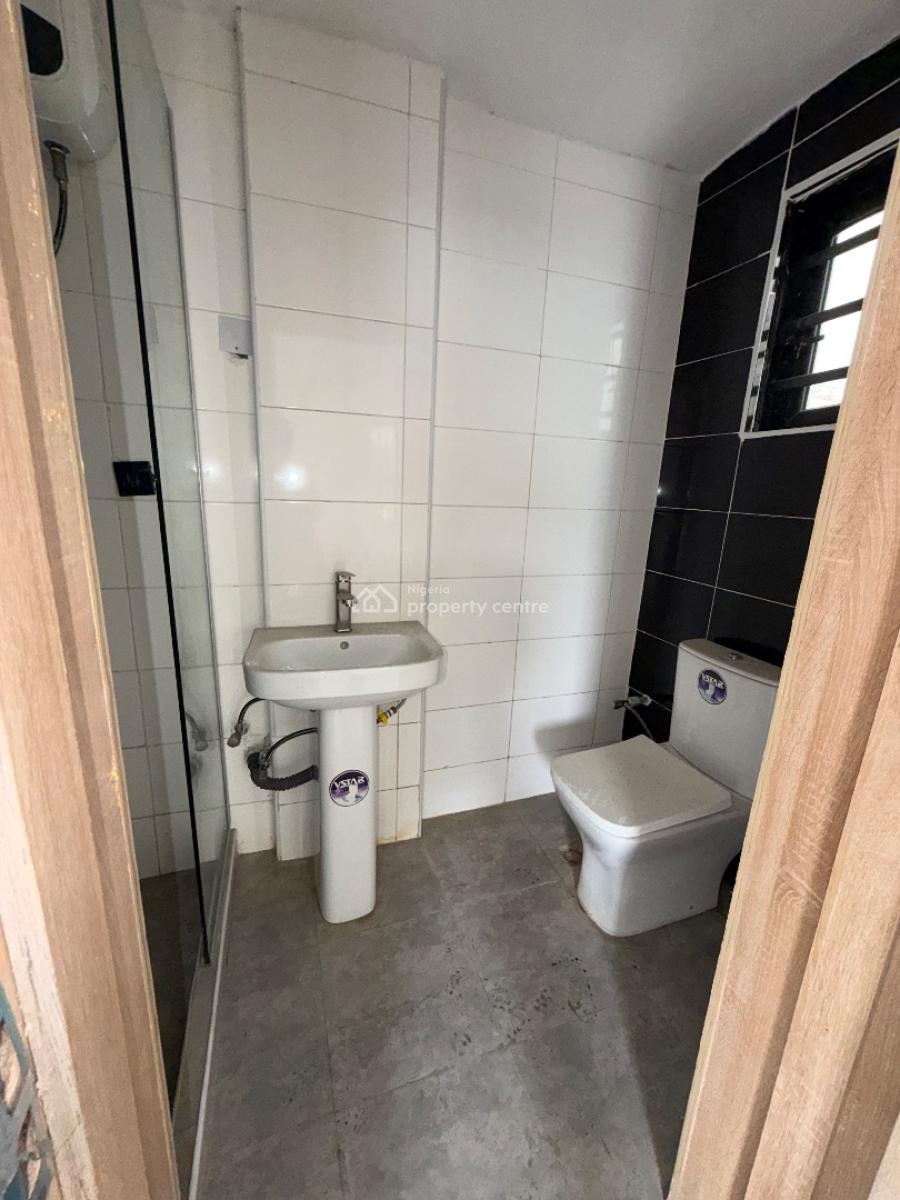 Fully Serviced Brand New 2 Bedroom with Gym, Ologolo, Lekki, Lagos, Flat / Apartment for Rent