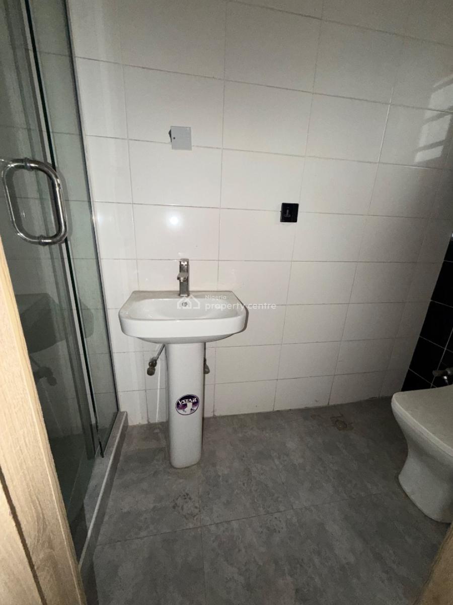 Fully Serviced Brand New 2 Bedroom with Gym, Ologolo, Lekki, Lagos, Flat / Apartment for Rent