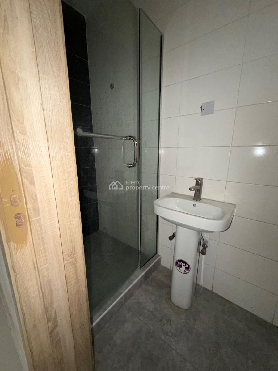 Fully Serviced Brand New 2 Bedroom with Gym, Ologolo, Lekki, Lagos, Flat / Apartment for Rent