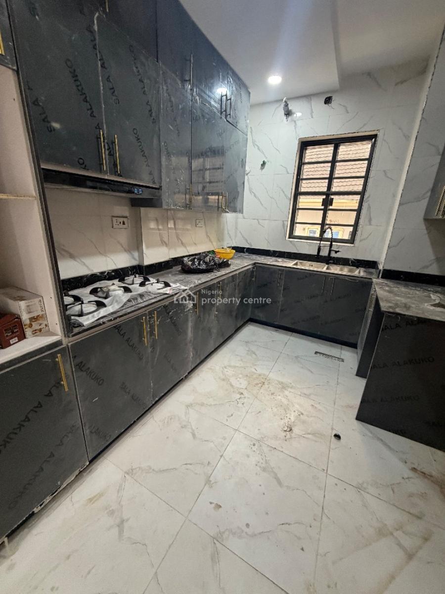 Lovely Brand New 2 Bedroom, Ologolo, Lekki, Lagos, Flat / Apartment for Rent