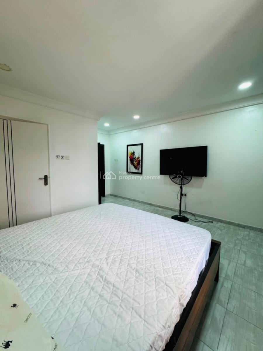 Elegant 4 Bedroom Self Compound Duplex with Bq in a Secured Estate, Chevron Drive, Lekki, Lagos, Semi-detached Duplex for Sale