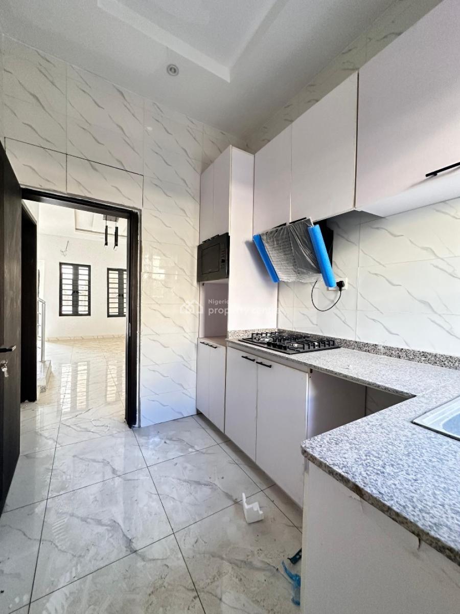Beautifully Designed 3 Bedroom Duplex, Ikota, Lekki, Lagos, Terraced Duplex for Sale