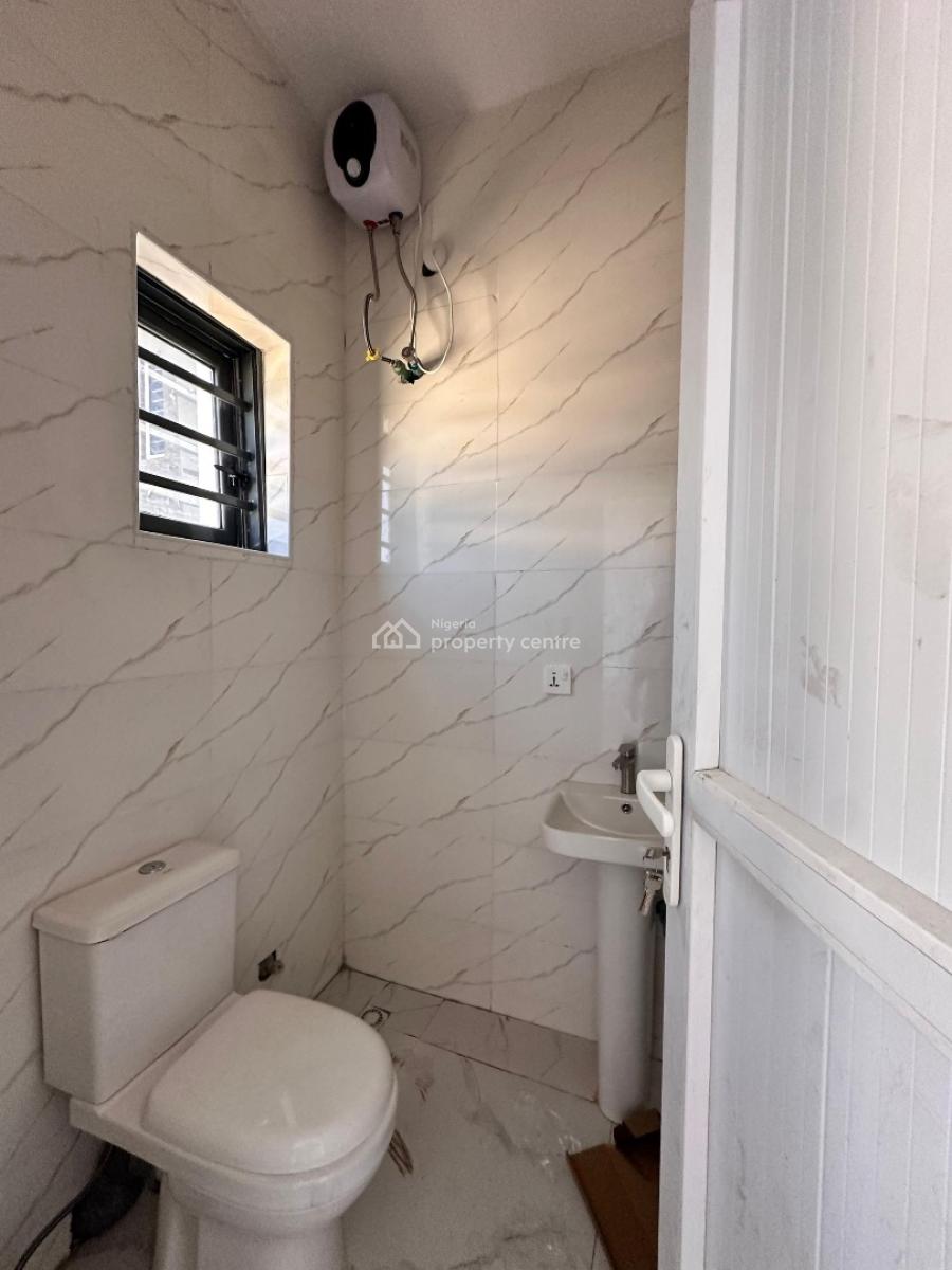 Beautifully Designed 3 Bedroom Duplex, Ikota, Lekki, Lagos, Terraced Duplex for Sale