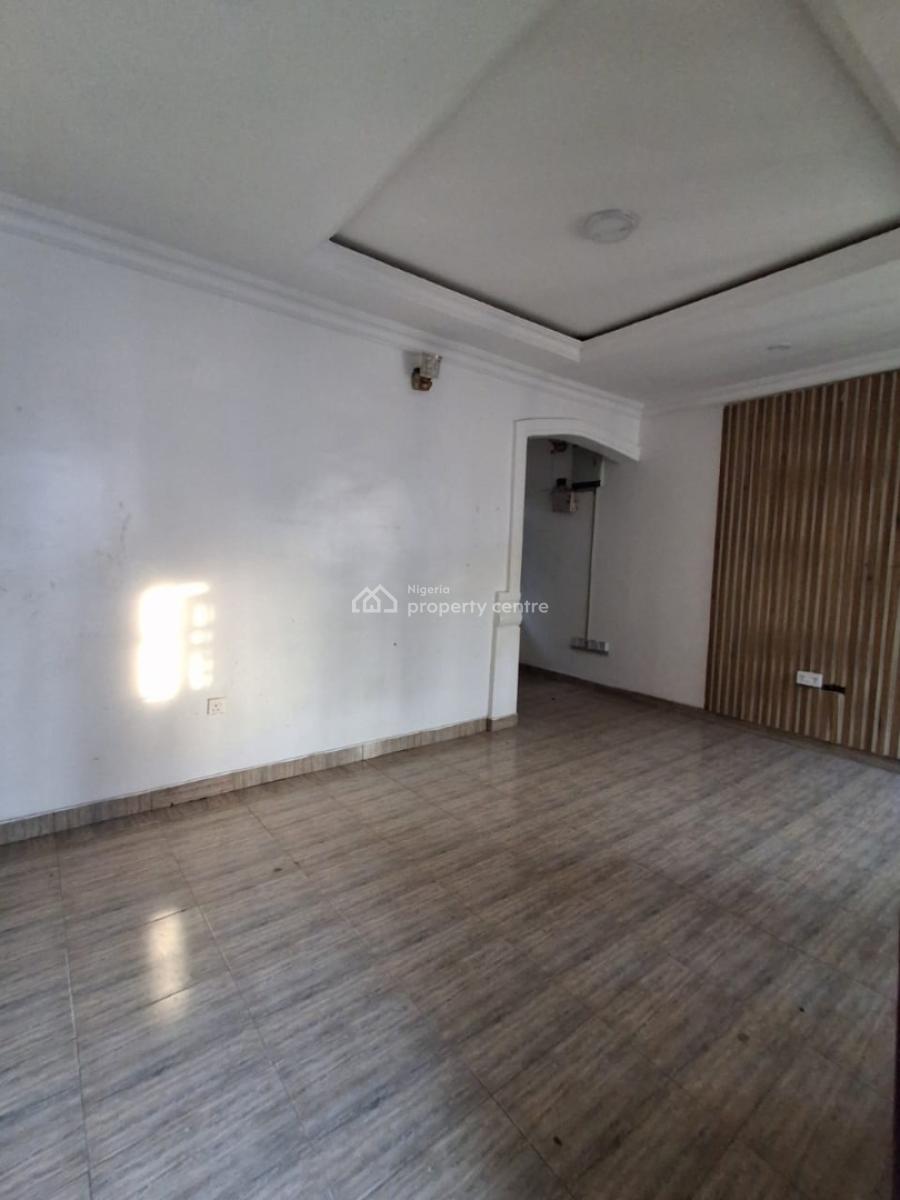 a Lovely 2bedroom Apartment Upstairs, Badore Road, Ajah, Lagos, Flat / Apartment for Rent