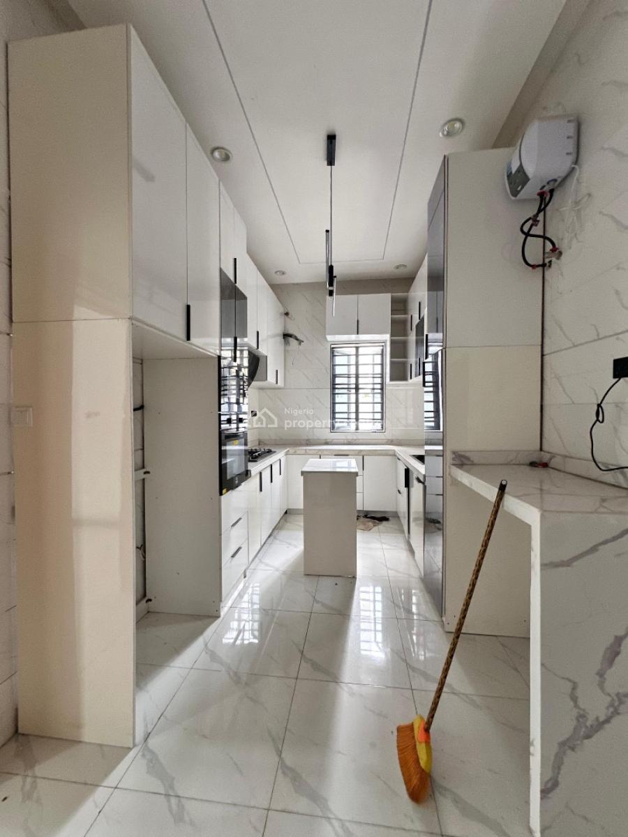 Contemporary Design 5 Bedroom Duplex with  Bq and Swimming Pool, Sangotedo Axis, Lekki, Lagos, Detached Duplex for Sale