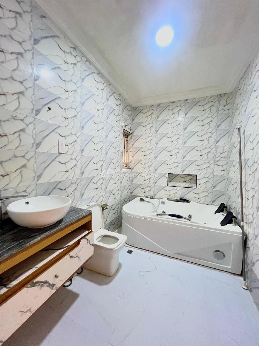 Luxury 3-bedroom Waterfront Apartment with Bq, Pool & Sports, Banana Island, Banana Island, Ikoyi, Lagos, House for Rent