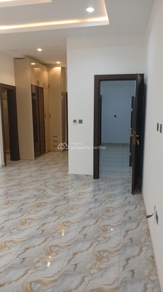 3 Bedroom Duplex, Apo Resettlement, Apo, Abuja, Semi-detached Duplex for Sale