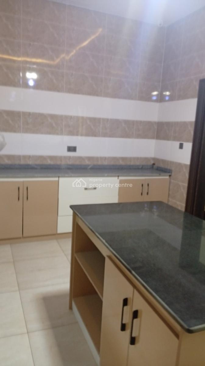 3 Bedroom Duplex, Apo Resettlement, Apo, Abuja, Semi-detached Duplex for Sale