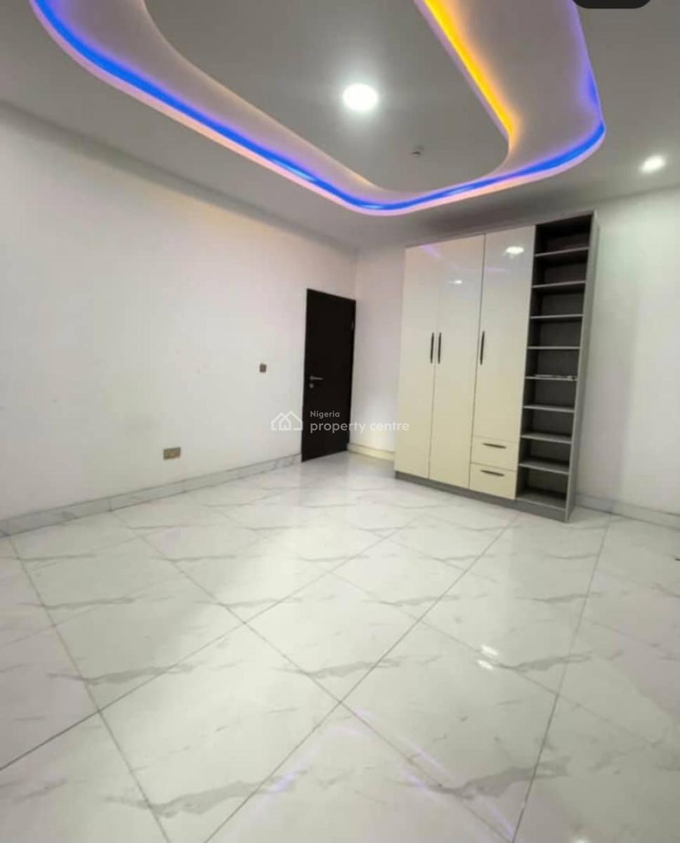 Fully Service 2bedroom Flat with Bq, Lekki Phase1, Lekki, Lagos, Flat / Apartment for Rent
