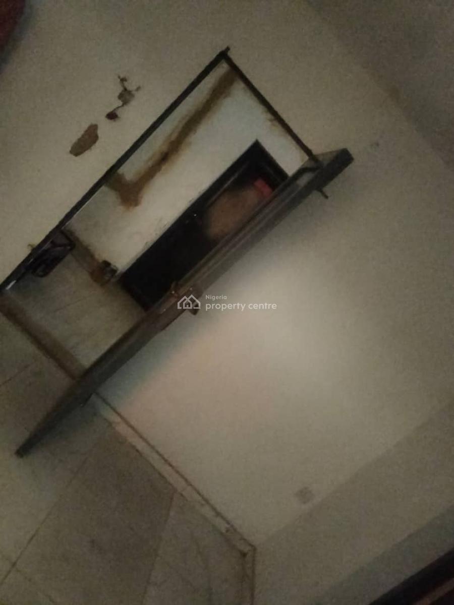 Standard Mini Flat with 2 Toilets,clean Water and Constant Light, Ketu , Accesible to All Major Bustops, Alapere, Ketu, Lagos, Mini Flat (room and Parlour) for Rent