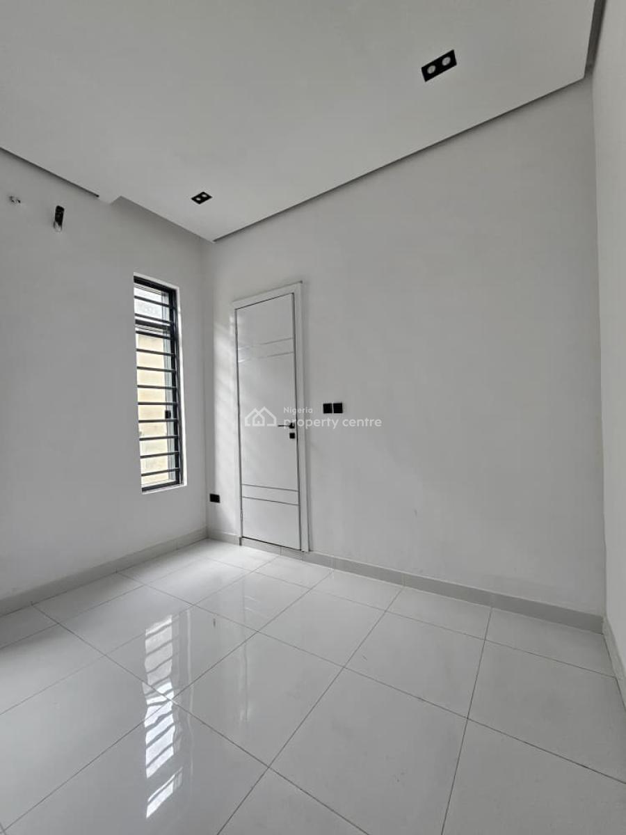 Luxury 4-bedroom Self-compound Semi-detached Duplex with Bq, Ikota, Lekki, Lagos, Semi-detached Duplex for Sale