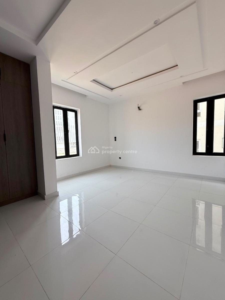 Luxury 2 Bedroom Apartment with Swimming Pool, Lekki Phase 1, Lekki, Lagos, Flat / Apartment for Rent