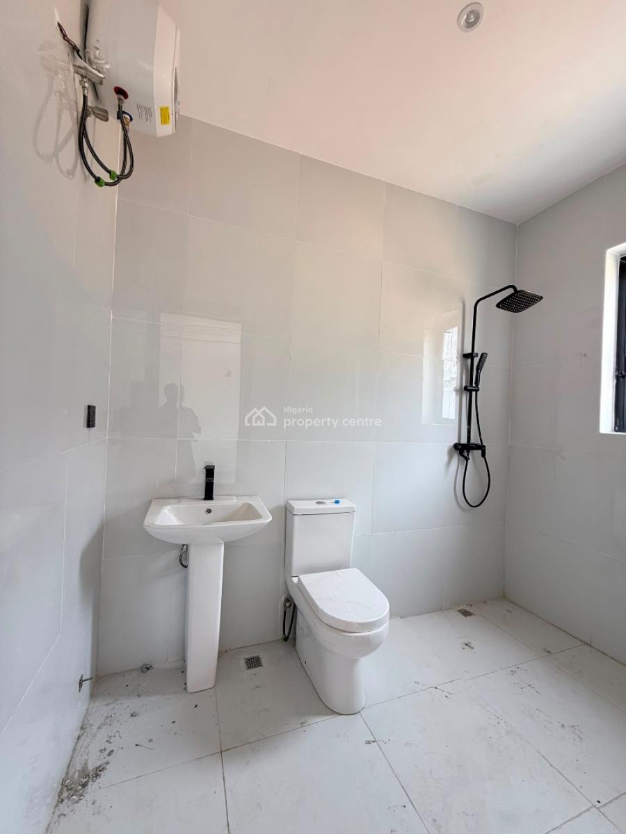 Luxury 2 Bedroom Apartment with Swimming Pool, Lekki Phase 1, Lekki, Lagos, Flat / Apartment for Rent