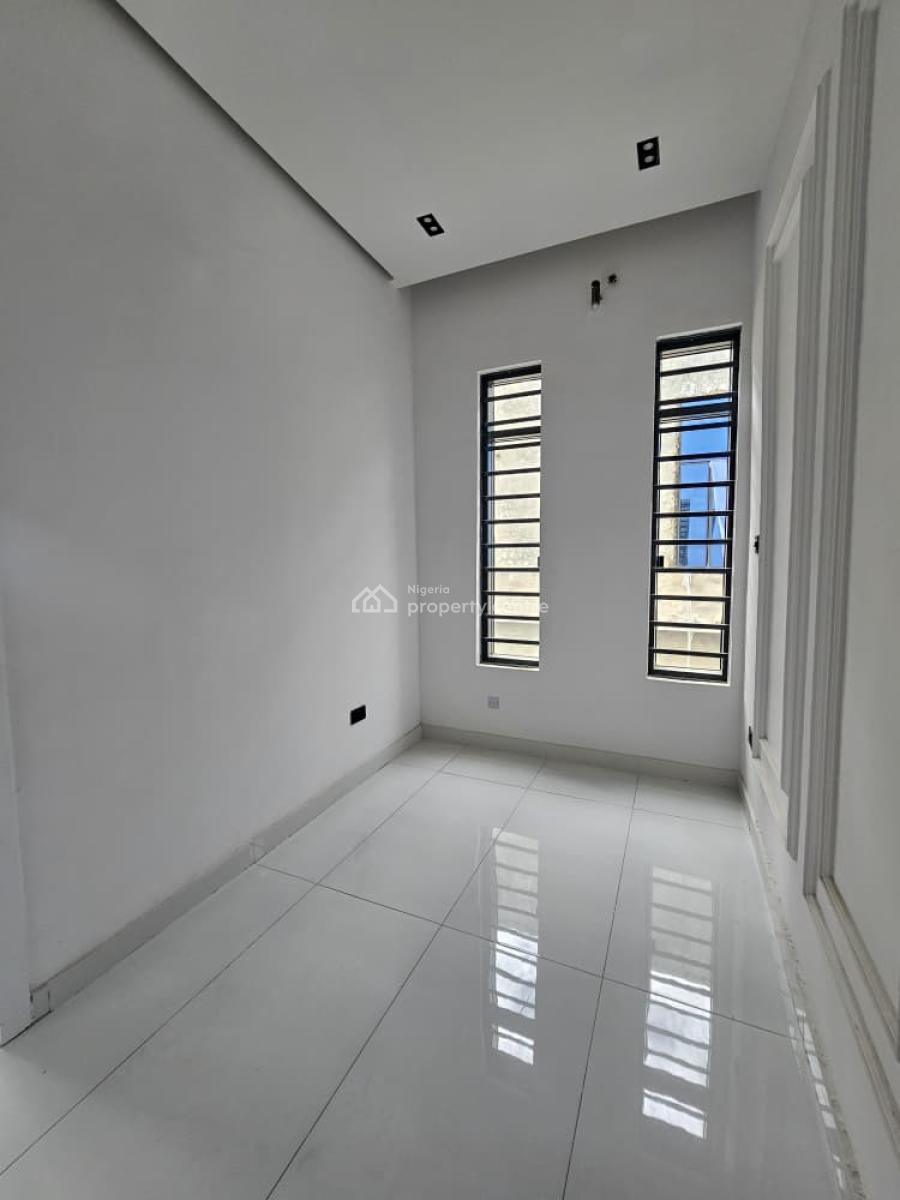 Well-built Luxury 4-bedroom Self-compound Semi-detached Duplex with Bq, Ikota, Lekki, Lagos, Semi-detached Duplex for Sale