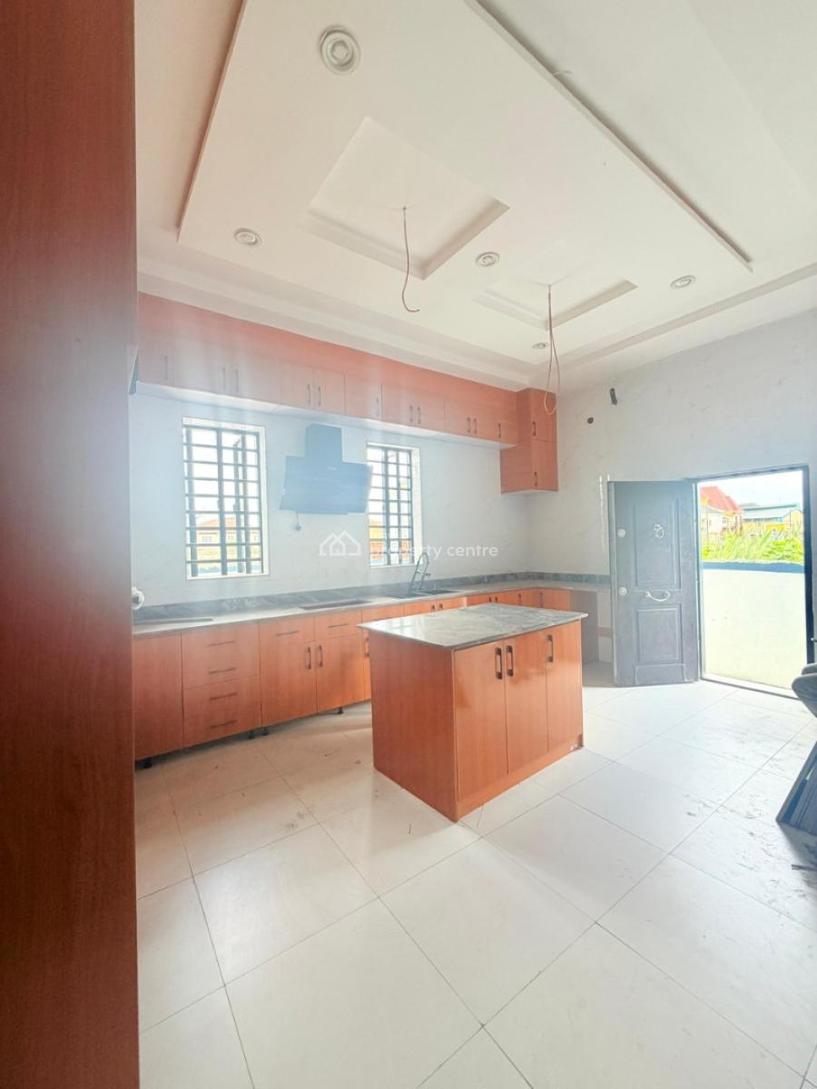 Aesthetically-structured 4-bedroom Fully Detached Duplex + Bq, Amuwo Odofin, Lagos, Detached Duplex for Sale
