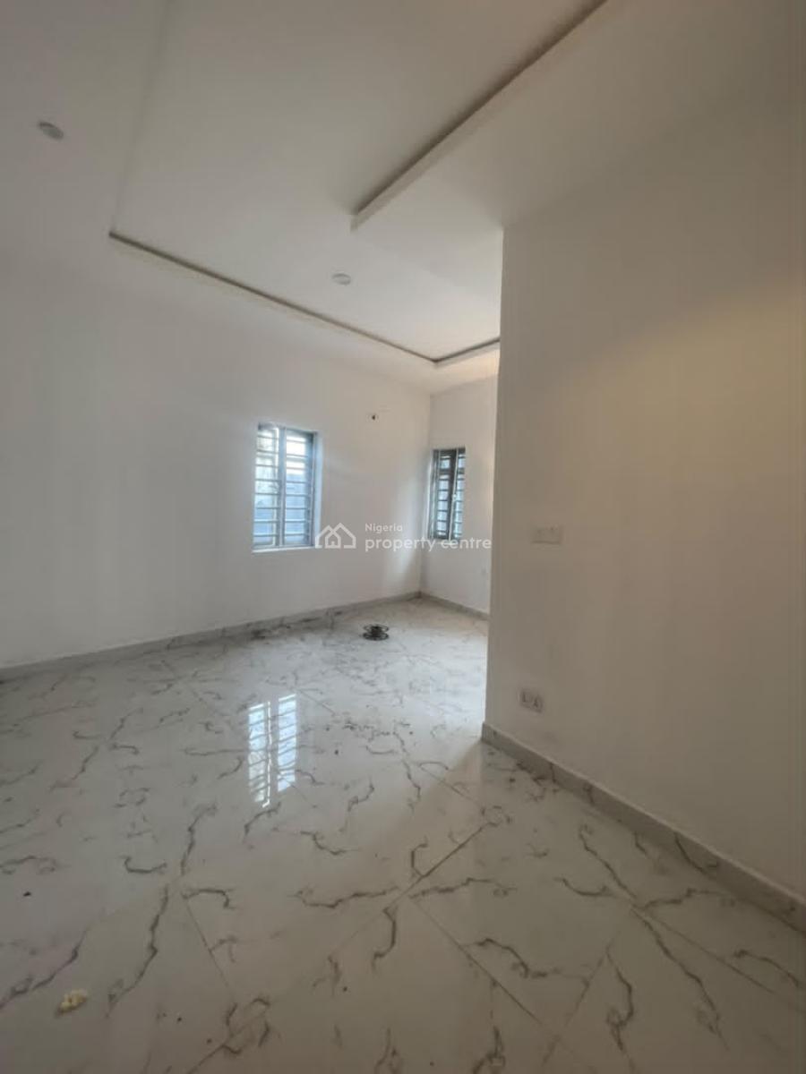 Brand New Spacious 2bedroom Apartment Ground Floor, Ologolo, Ologolo, Lekki, Lagos, Flat / Apartment for Rent