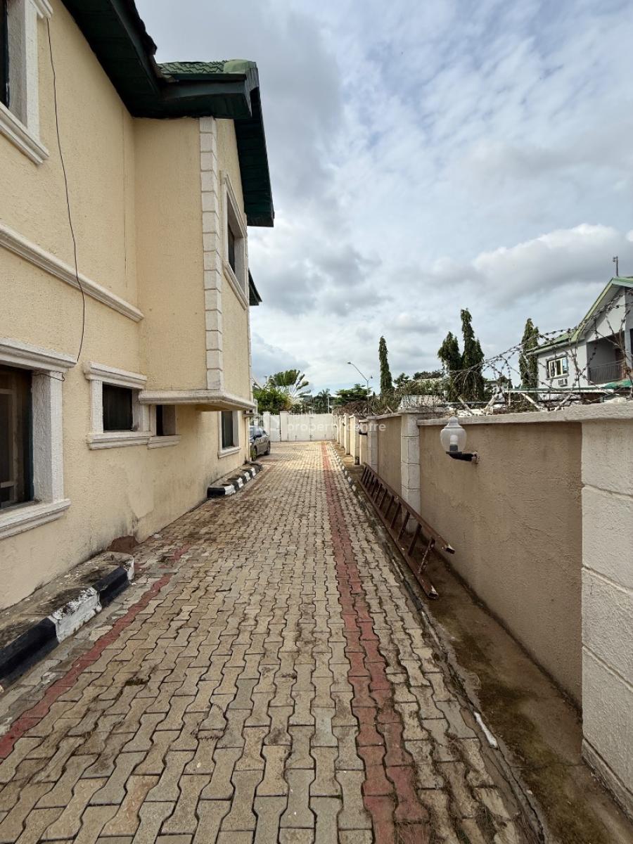 4 Bedroom Semi Detached Duplex, 69 Road 6th Avenue Gwarinpa, Gwarinpa, Abuja, Semi-detached Duplex for Sale