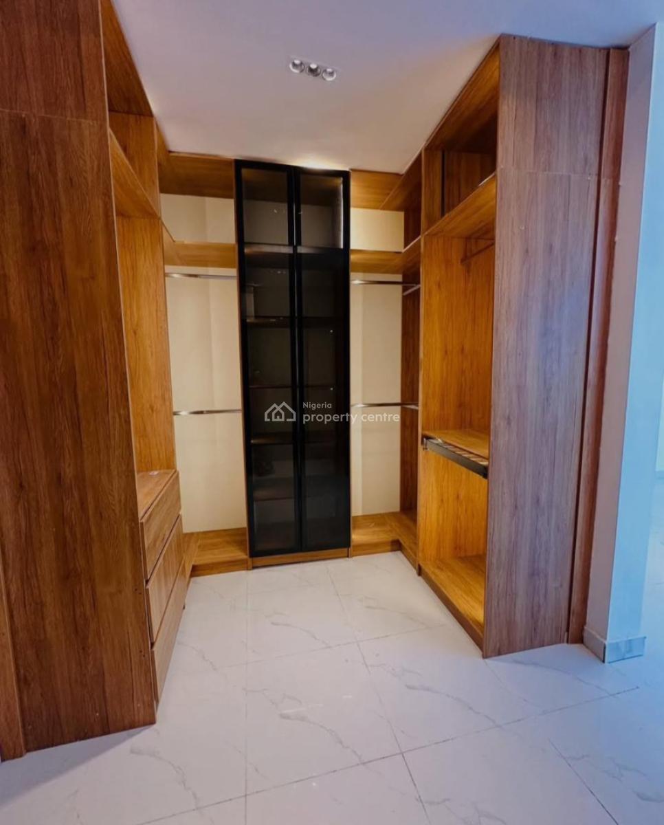 4 Bedroom En-suite Townhouse, Lekki Phase 1, Lekki, Lagos, Terraced Duplex for Rent