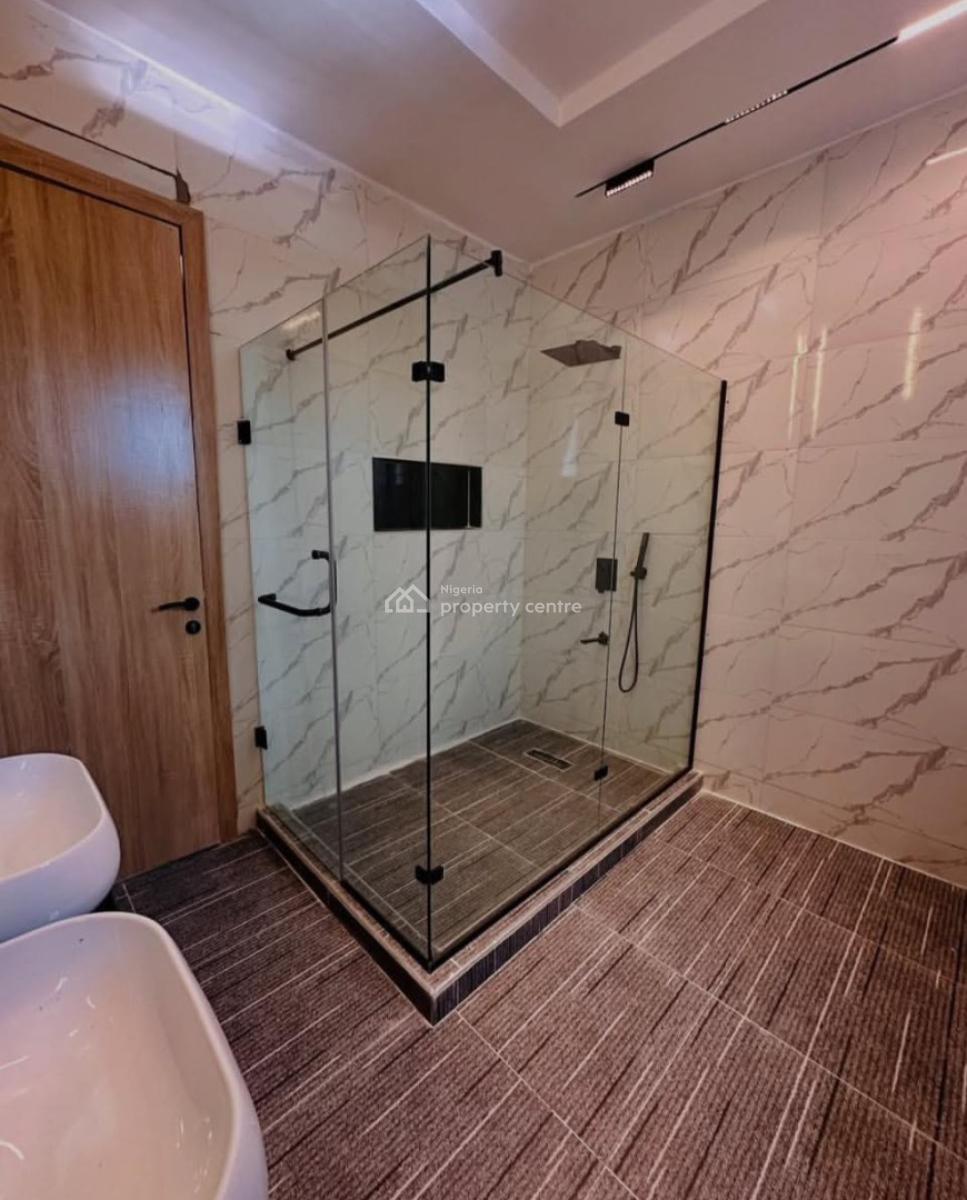 4 Bedroom En-suite Townhouse, Lekki Phase 1, Lekki, Lagos, Terraced Duplex for Rent