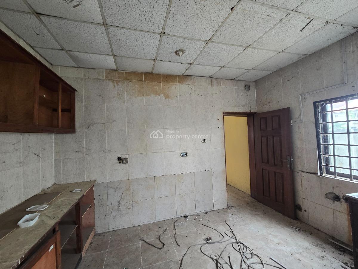 Developable Structure Sitting on a Plot Measuring Approximately600sqms, Crown Estate, Sangotedo, Ajah, Lagos, Detached Bungalow for Sale