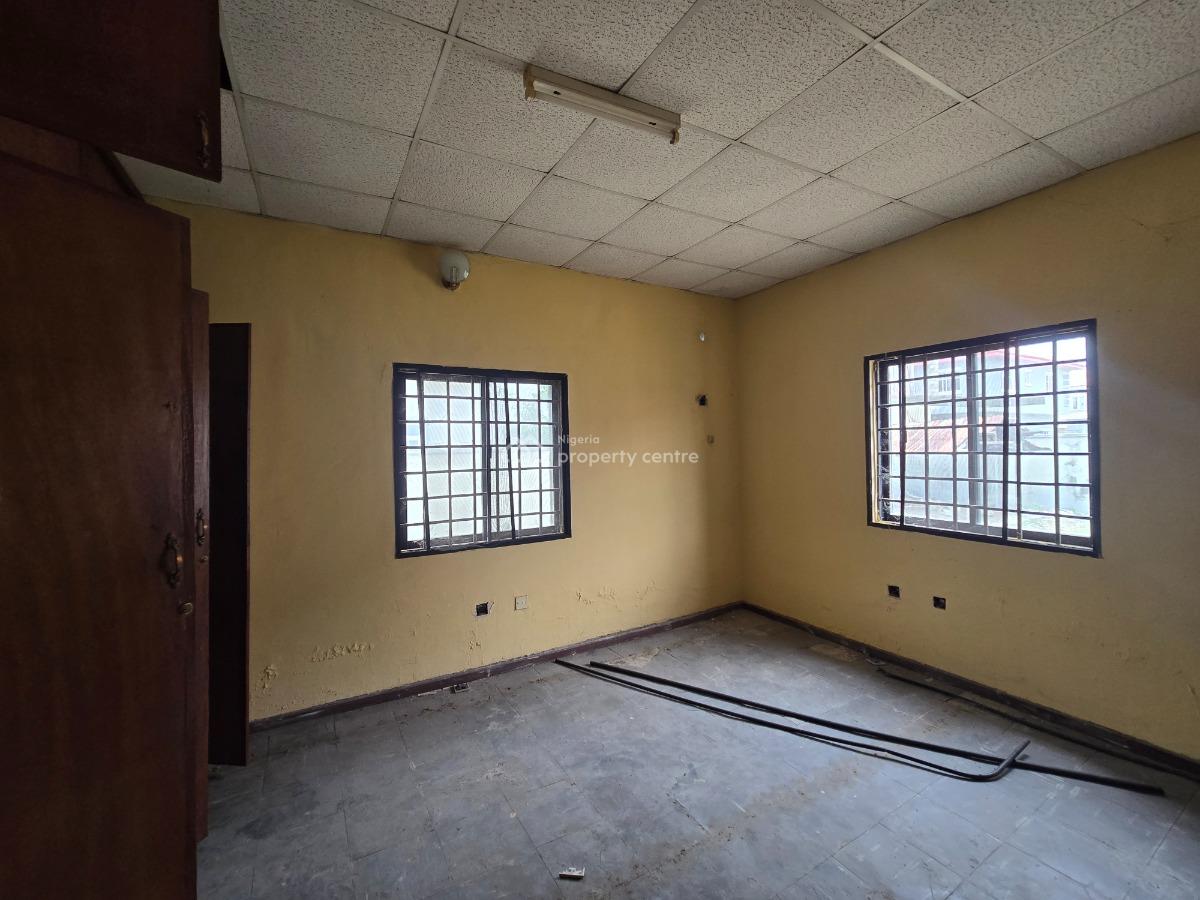 Developable Structure Sitting on a Plot Measuring Approximately600sqms, Crown Estate, Sangotedo, Ajah, Lagos, Detached Bungalow for Sale