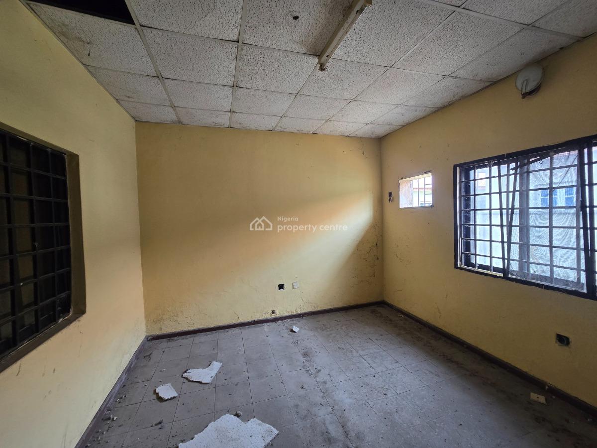 Developable Structure Sitting on a Plot Measuring Approximately600sqms, Crown Estate, Sangotedo, Ajah, Lagos, Detached Bungalow for Sale