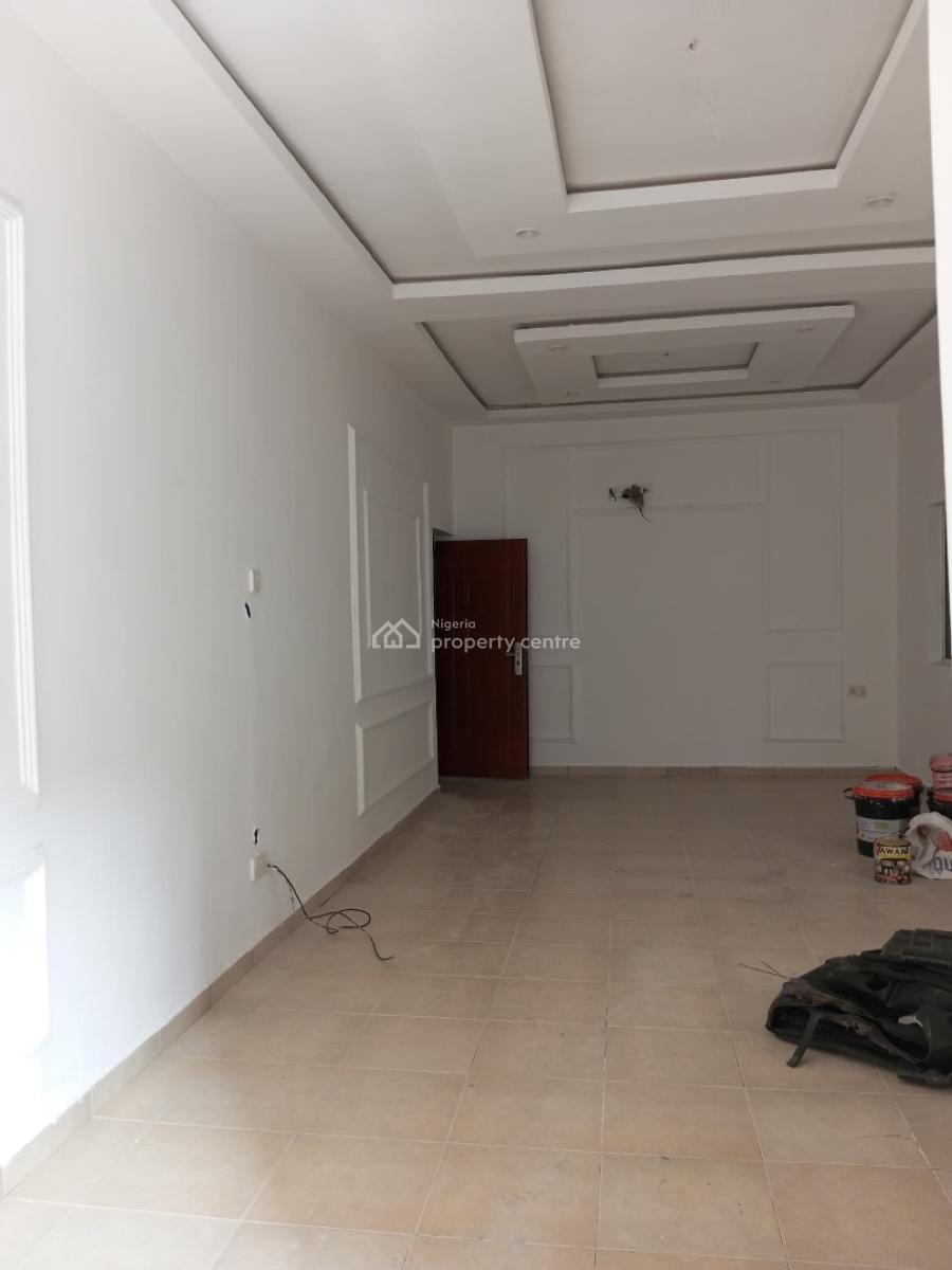 3 Bedroom Bungalow Self Compound Commercial/ Residential, Ikate, Lekki, Lagos, Office Space for Rent