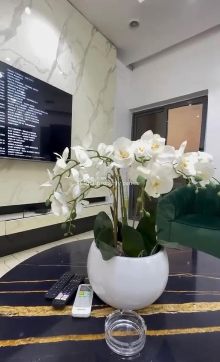 Luxury 3bedroom Apartment, Ologolo, Lekki, Lagos, Flat / Apartment for Sale