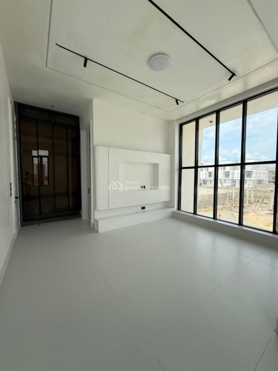 Luxury 5 Bedroom Semi-detached Duplex with Swimming Pool, Lekki Phase 1, Lagos, Lekki, Lagos, Detached Duplex for Sale