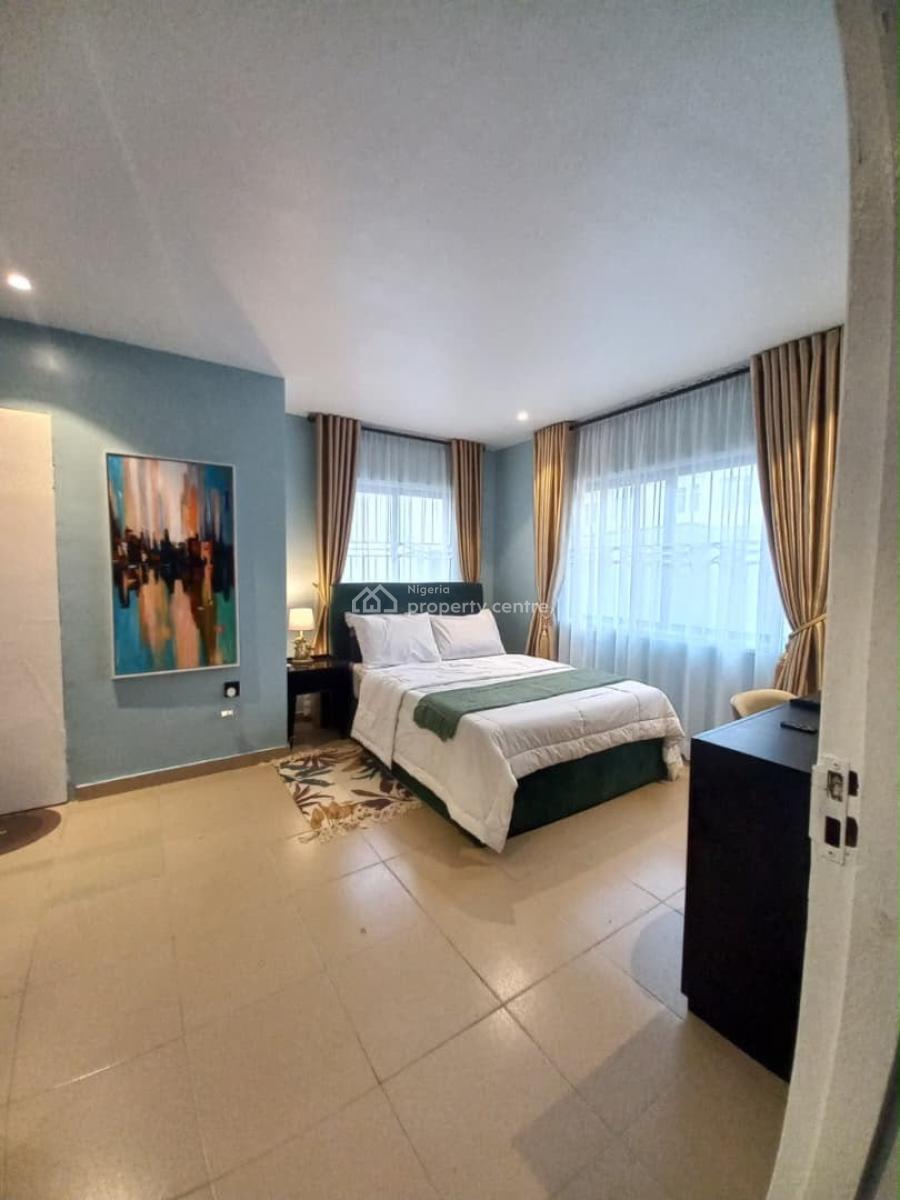 Cozy 3 Bedroom with Snooker Board, Gbagada, Lagos, Flat / Apartment Short Let