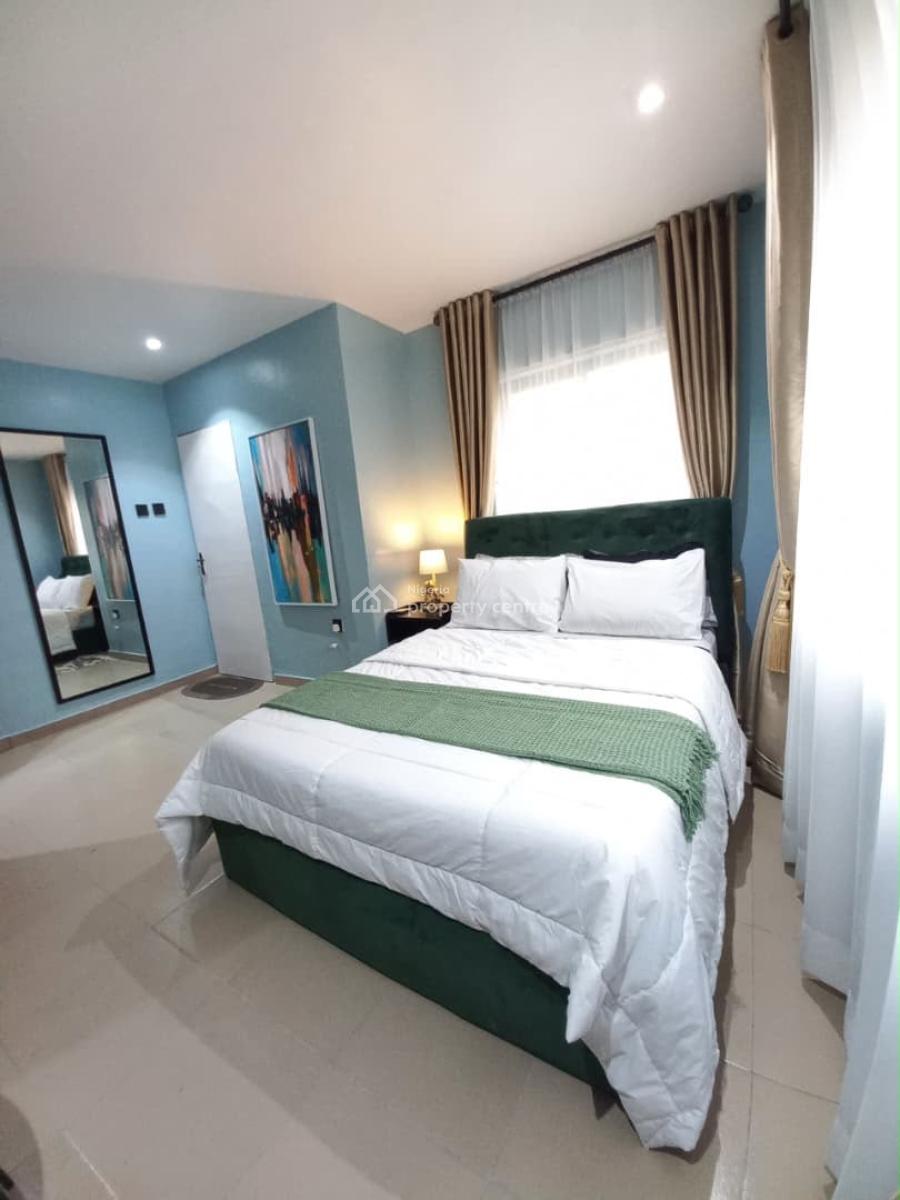 Cozy 3 Bedroom with Snooker Board, Gbagada, Lagos, Flat / Apartment Short Let