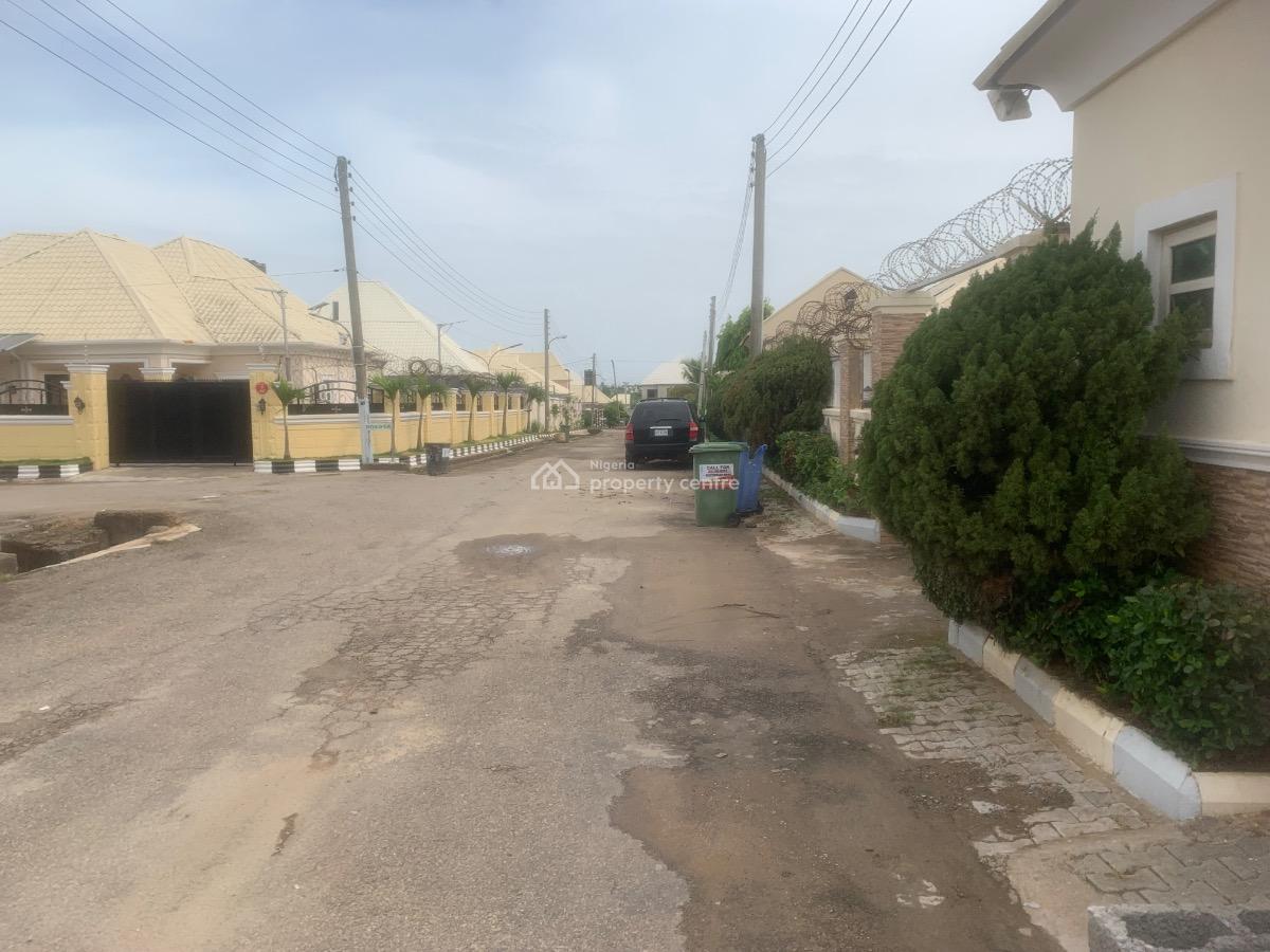 3 Bedroom Bungalow 3 Rooms Bq, By Sunnyvale, Galadimawa, Abuja, Detached Bungalow for Sale