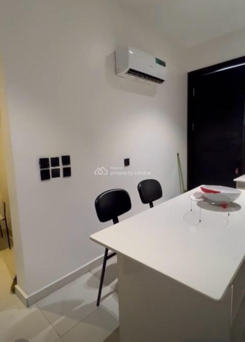 Fully Furnished and Serviced 3 Bedroom Penthouse with Private Elevator, Lekki Phase 1, Lekki, Lagos, Flat / Apartment for Sale