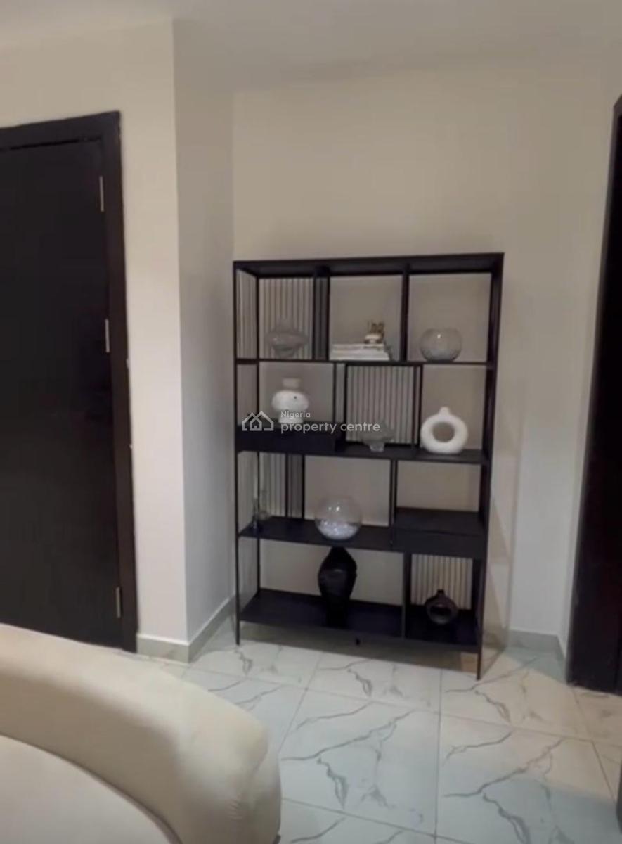 Fully Furnished and Serviced 3 Bedroom Penthouse with Private Elevator, Lekki Phase 1, Lekki, Lagos, Flat / Apartment for Sale