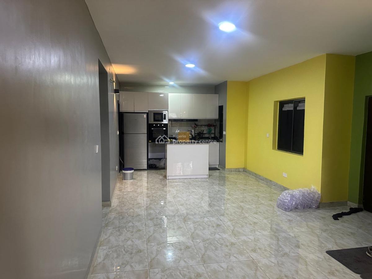 Exquisite 2 Bedroom Apartment, Lekki Scheme 1 Ajah, Lekki, Lagos, Flat / Apartment for Rent
