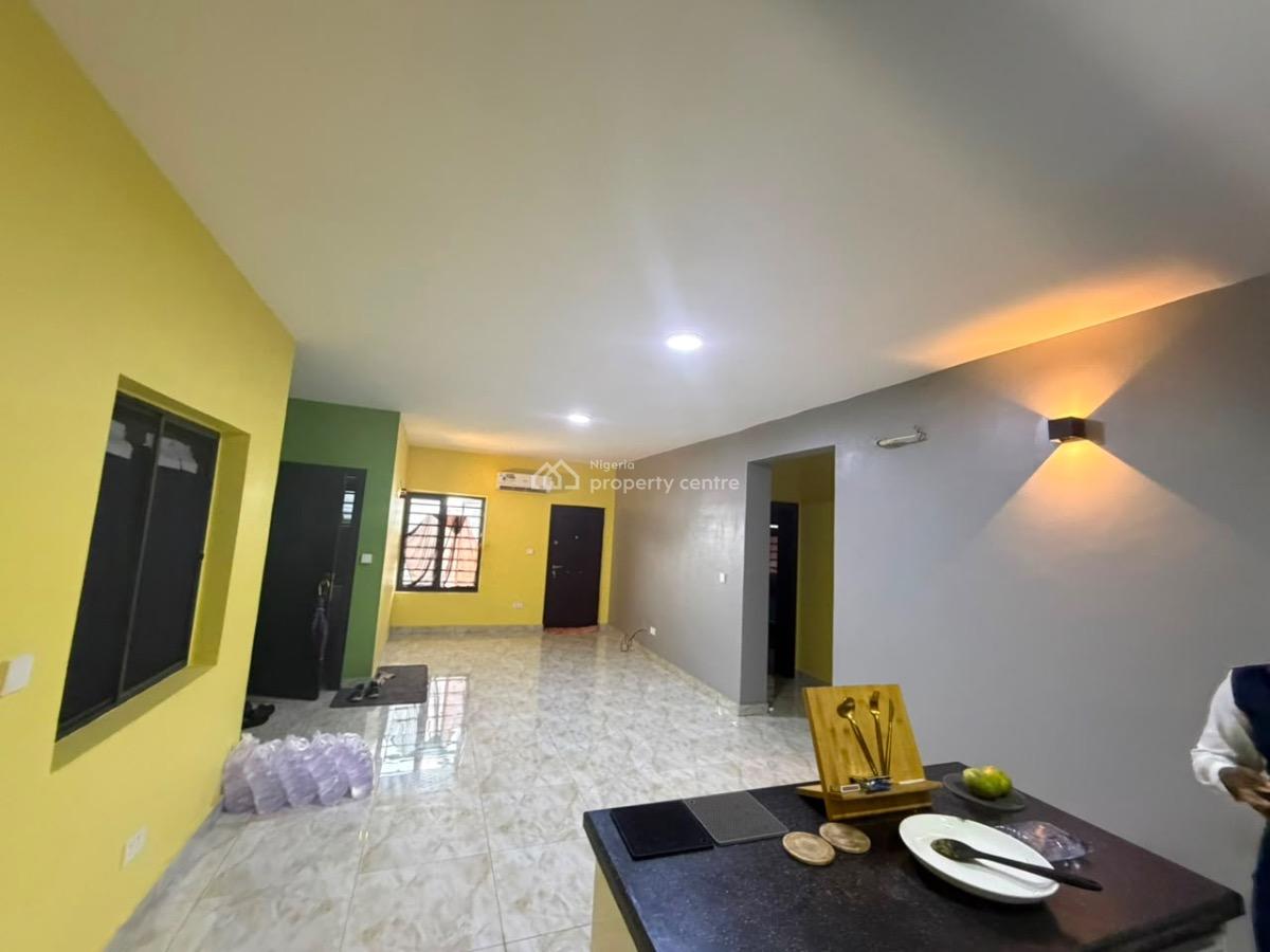 Exquisite 2 Bedroom Apartment, Lekki Scheme 1 Ajah, Lekki, Lagos, Flat / Apartment for Rent