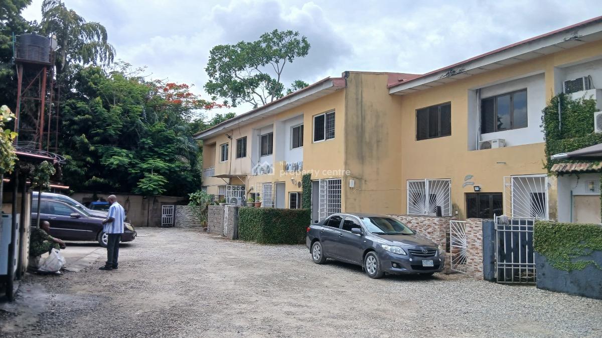 Well Maintained 3 Bedroom Semi Detached Duplex, Off Awolowo Way, Ikoyi, Lagos, Semi-detached Duplex for Rent