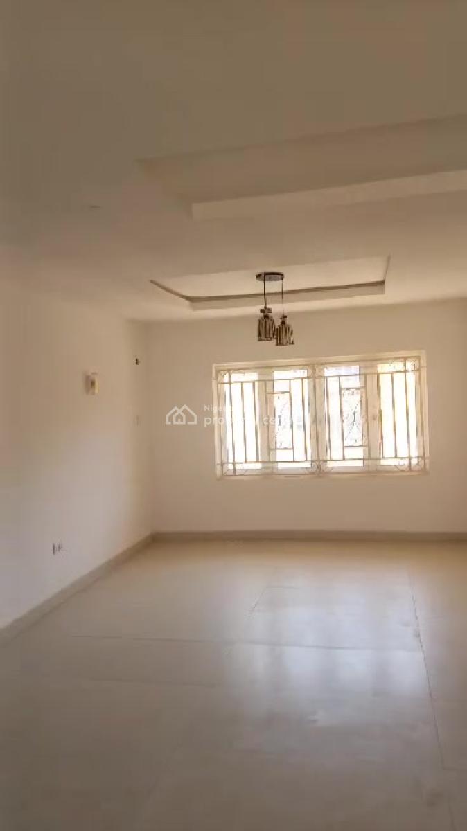 Luxury 3-bedroom Flat -- 3rd Floor, Enl Fha Estate, Guzape, Enl Estate, Guzape District, Abuja, Flat / Apartment for Rent