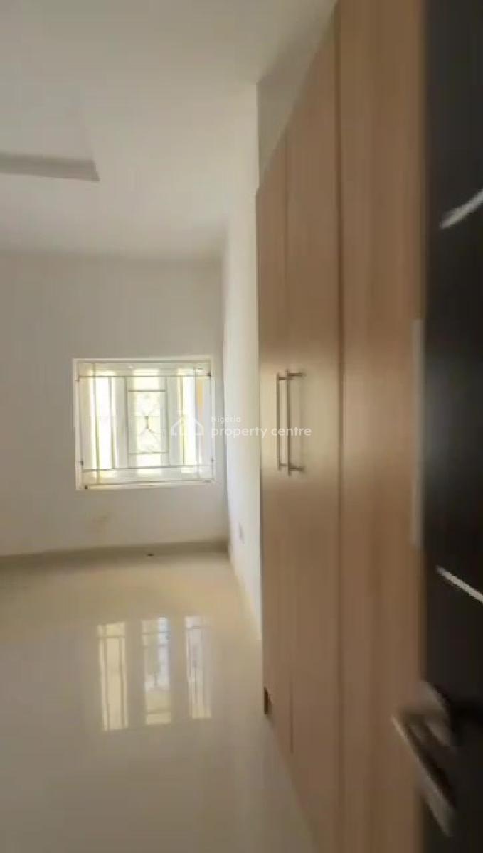 Luxury 2-bedroom Ground Floor Flat at Enl Fha Estate, Guzape, Enl Estate, Guzape District, Abuja, Flat / Apartment for Rent