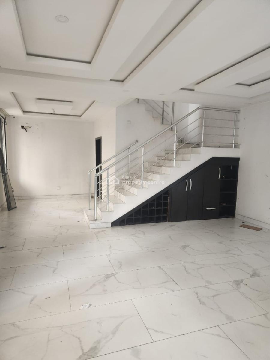 a Lovely 5bedroom Semi-detached Duplex with Bq in an Estate, Osapa, Osapa, Lekki, Lagos, House for Rent
