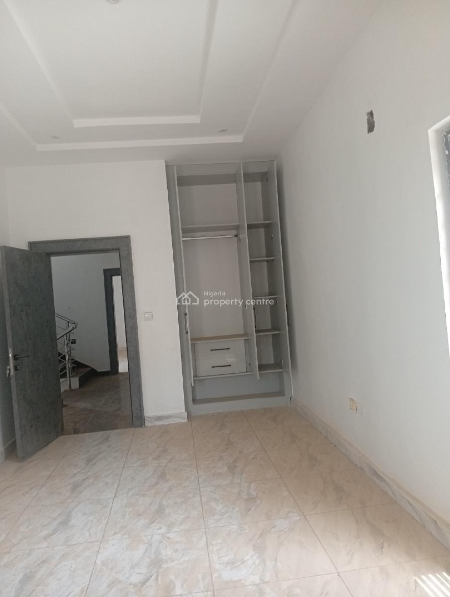 Super Gigantic Brand New 5 Bedrooms Semi Detached Duplex, Tarred Road, Mabushi, Abuja, Semi-detached Duplex for Rent