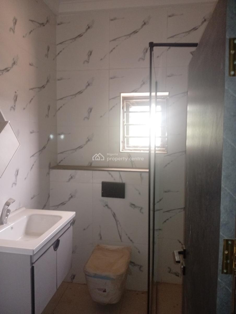 Super Gigantic Brand New 5 Bedrooms Semi Detached Duplex, Tarred Road, Mabushi, Abuja, Semi-detached Duplex for Rent