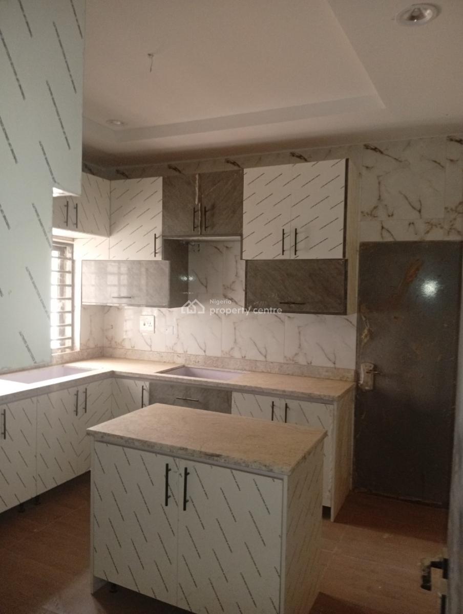 Super Gigantic Brand New 5 Bedrooms Semi Detached Duplex, Tarred Road, Mabushi, Abuja, Semi-detached Duplex for Rent