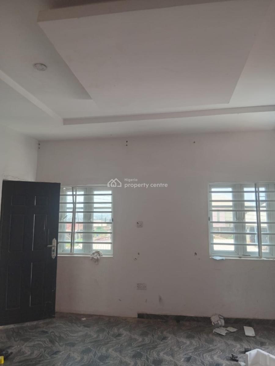 2 Bedroom Flat, God Estate Odeku, Off Akala Express, Ibadan, Oyo, Flat / Apartment for Rent