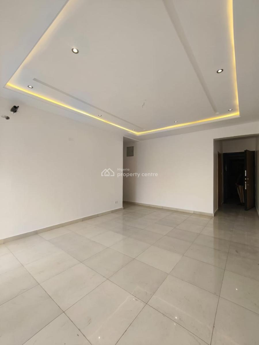 Luxury 3bedroom Apartment in a Serviced Estate, Western Foreshore Estate Osapa Lekki, Lekki, Lagos, Flat / Apartment for Rent