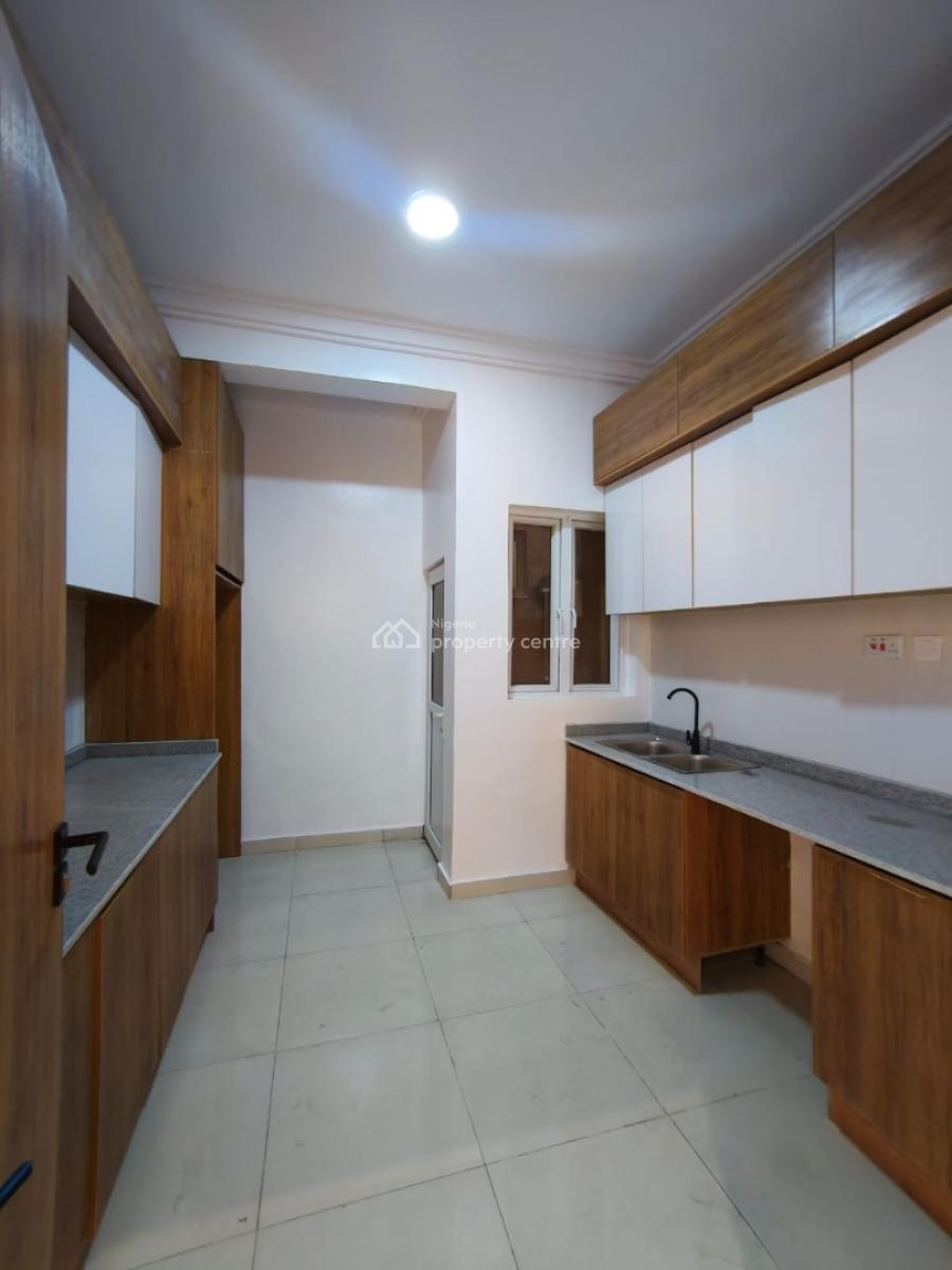 Luxury 3bedroom Apartment in a Serviced Estate, Western Foreshore Estate Osapa Lekki, Lekki, Lagos, Flat / Apartment for Rent