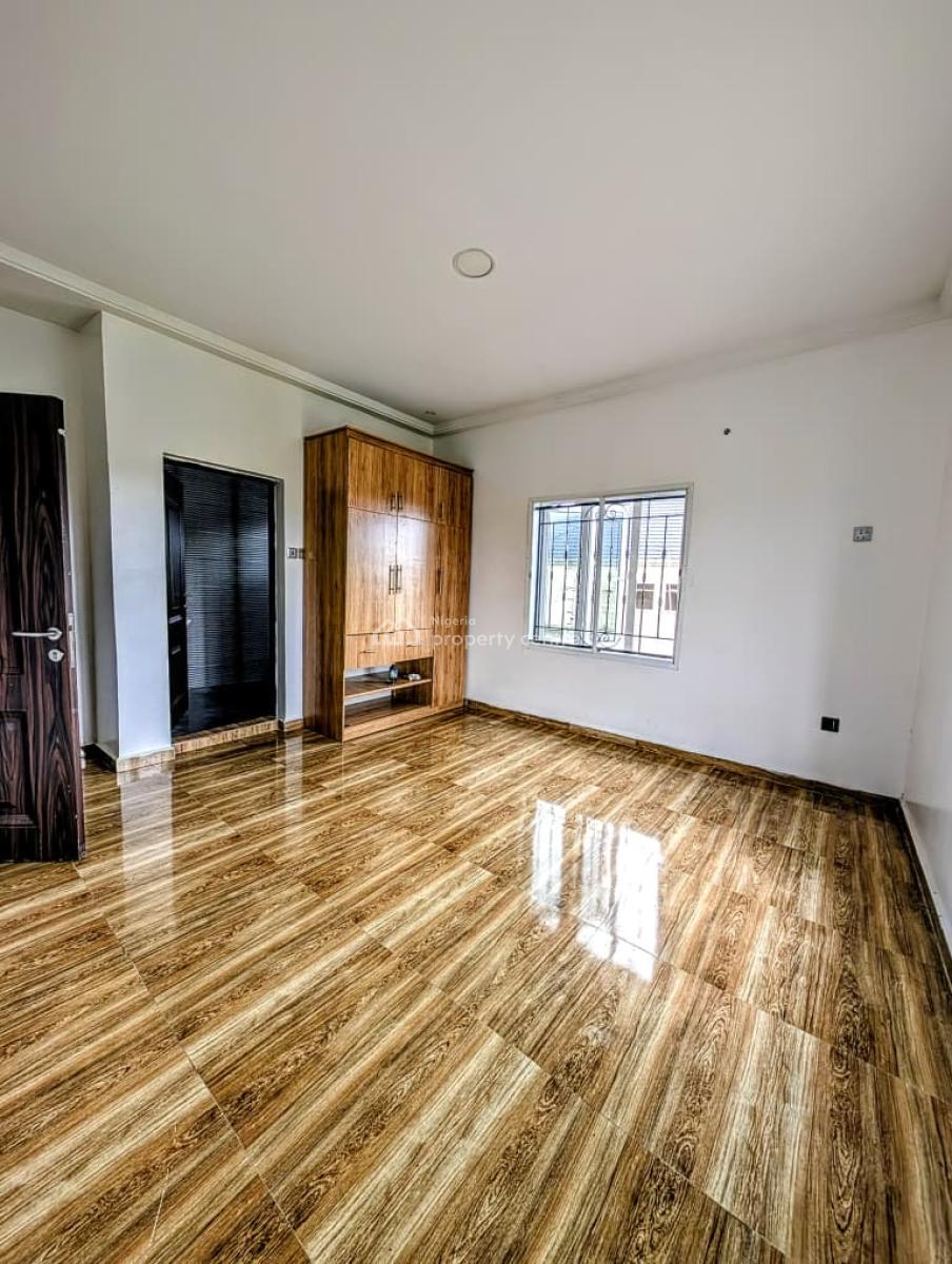 a Clean Three (3) Bedroom Flat, Shelter Afrique Estate Extension, Uyo, Akwa Ibom, House for Rent