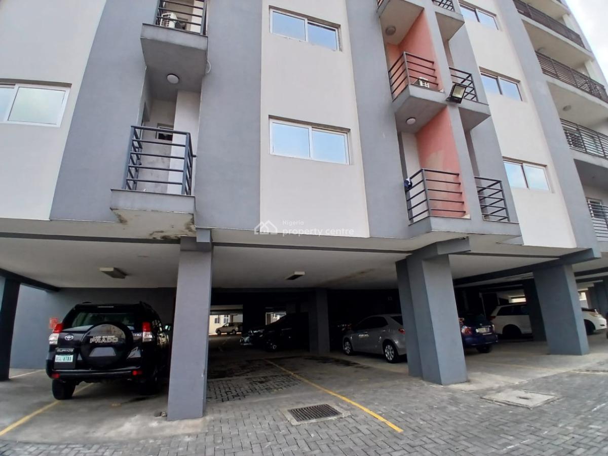 a Serviced 3 Bedroom Flat with Bq, Casino Height, Adekunle, Yaba, Lagos, Flat / Apartment for Sale