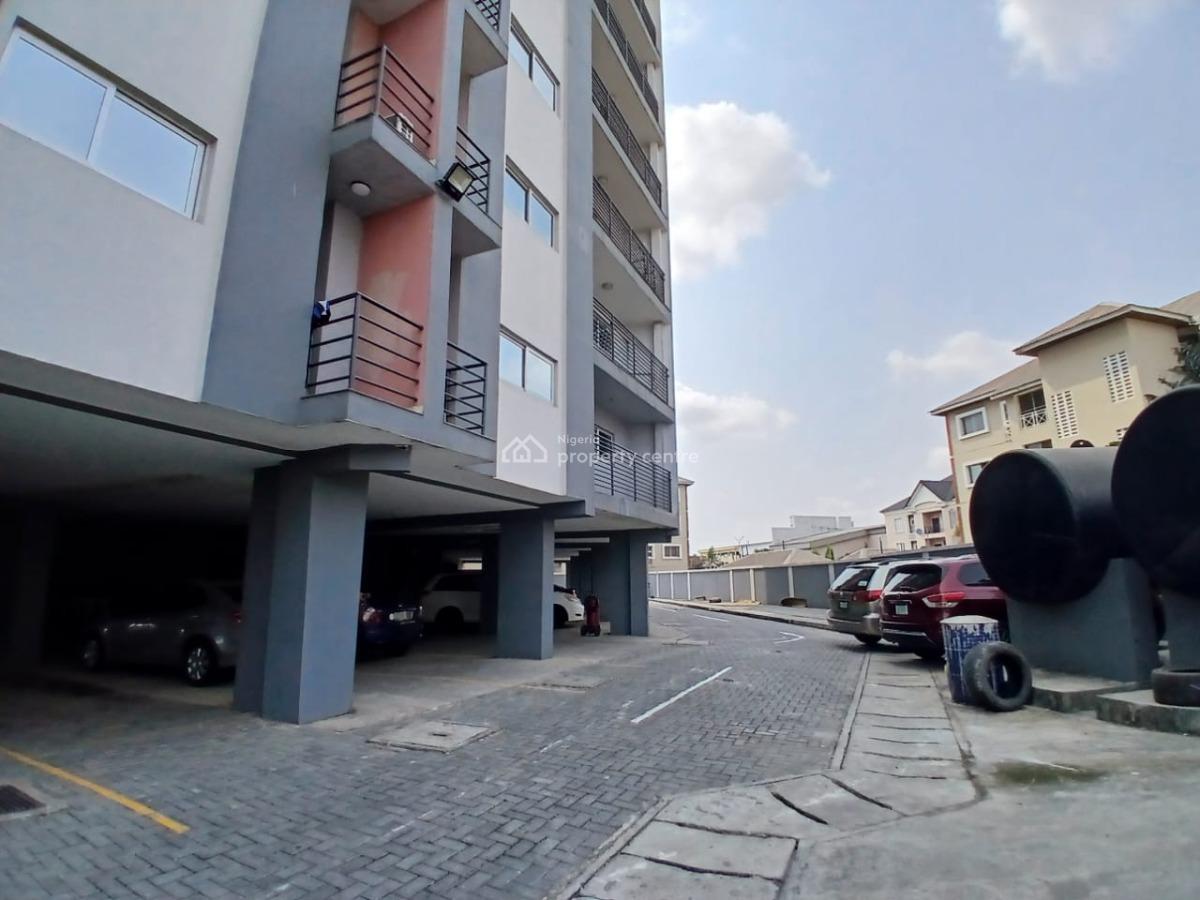 a Serviced 3 Bedroom Flat with Bq, Casino Height, Adekunle, Yaba, Lagos, Flat / Apartment for Sale